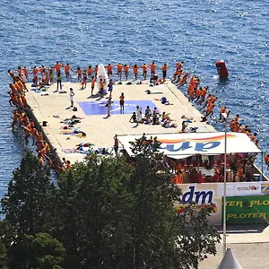 Main Street And 4* Zadar