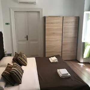 Gostinjska kuća Antic In Center (adults Only)
